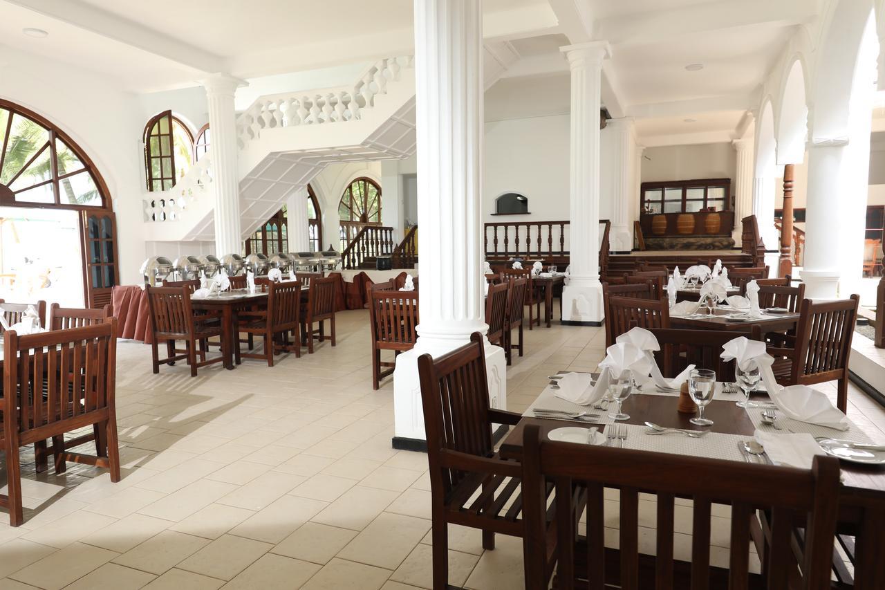 Joe'S Resort Bentota Exterior photo